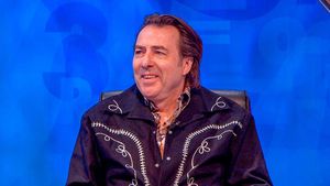 8 Out of 10 Cats Does Countdown
