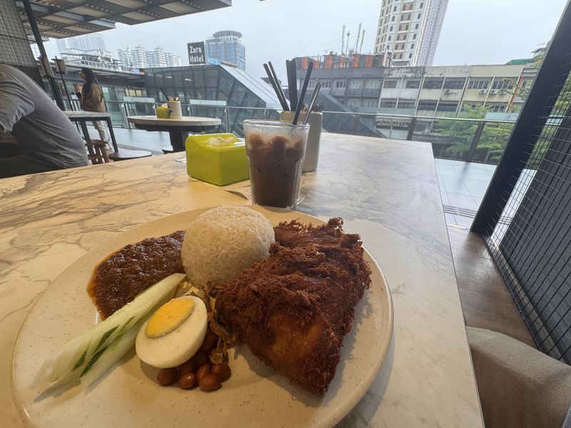 Hearty breakfast for a rainy travel day