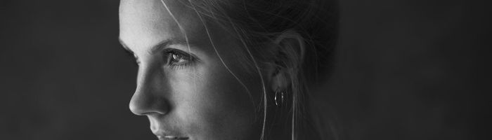 Pia in black and white — Teym The Beast